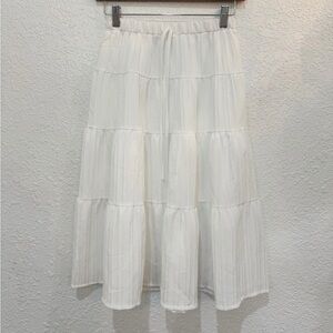 Women's White Tiered Maxi Skirt